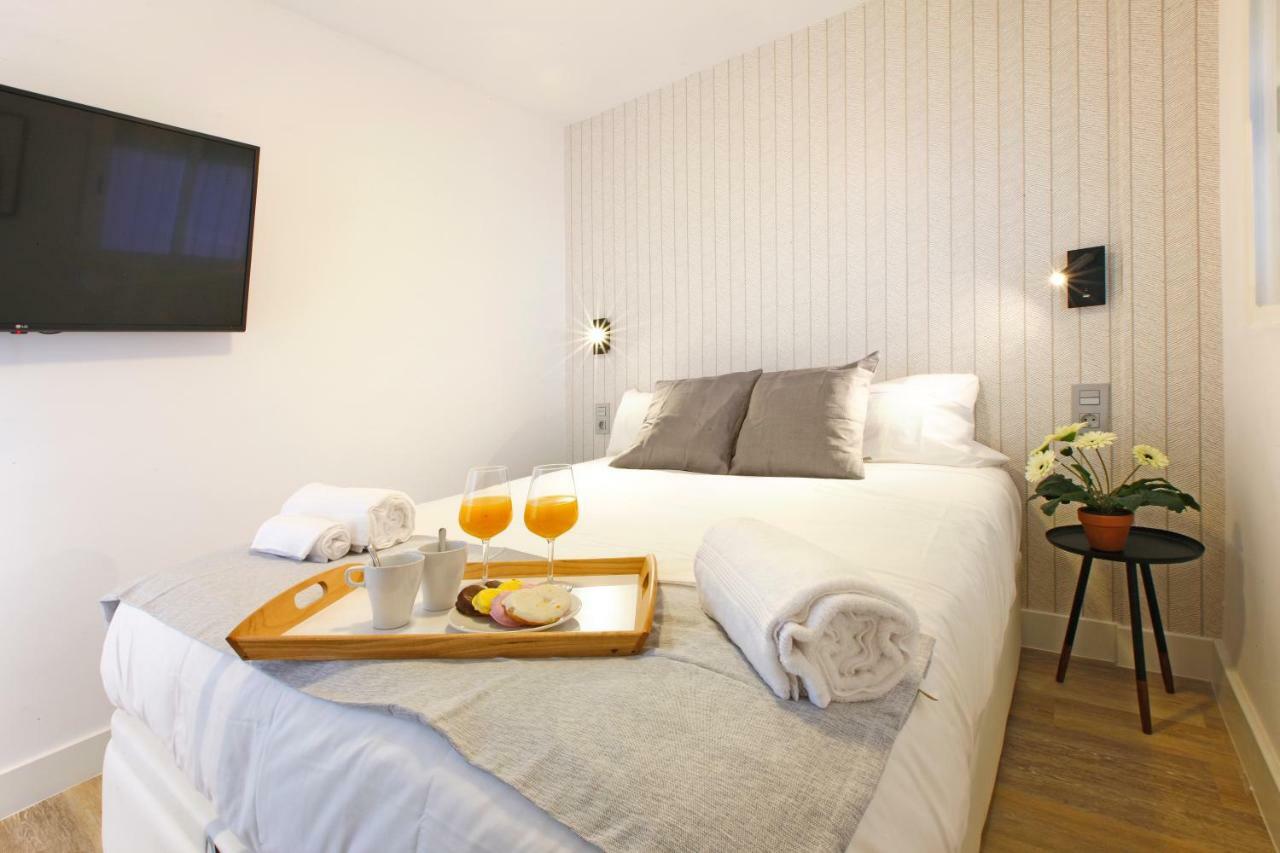 Picasso Boutique Apartamento Torremolinos Exterior foto